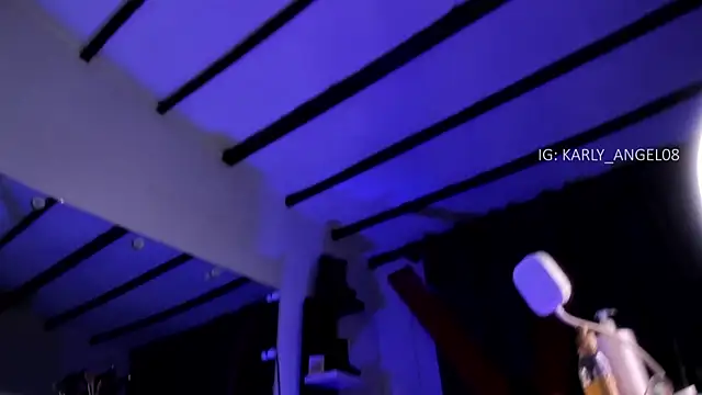 Snapshot of karly_angeel chatting on February 17, 2026, 11:44 pm karly angeel online show from February 17, 2026, 11:44 pm