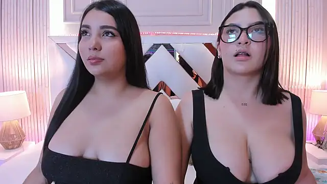 madeleine2112 online show from January 7, 2026, 4:04 am