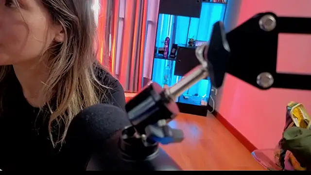 sexfire lalita online show from March 25, 2026, 10:05 pm