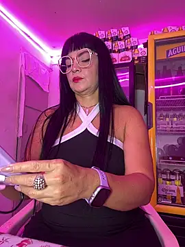 Snapshot of Hot_beauty__ chatting on February 7, 2026, 4:16 am Hot beauty online show from February 7, 2026, 4:16 am