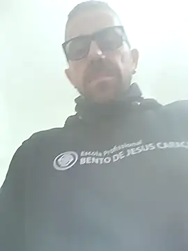 Snapshot of jonyfree1978 chatting on December 10, 2024, 10:16 pm jonyfree1978 online show from December 10, 2024, 10:16 pm