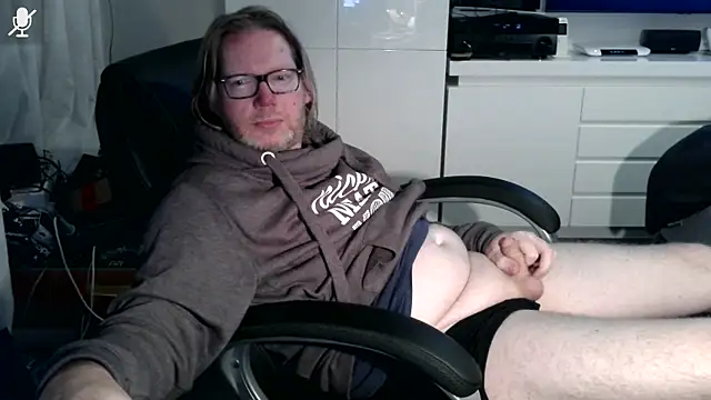 VSteph online show from October 29, 2025, 11:06 pm