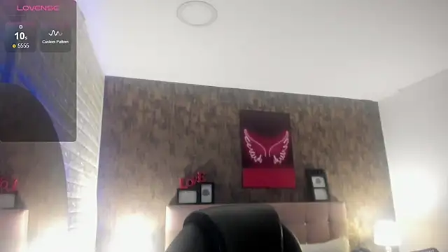 alice  tylor online show from October 4, 2025, 10:35 am