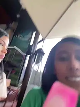 Snapshot of lilibluex chatting on December 21, 2024, 5:40 pm lilibluex online show from December 21, 2024, 5:40 pm