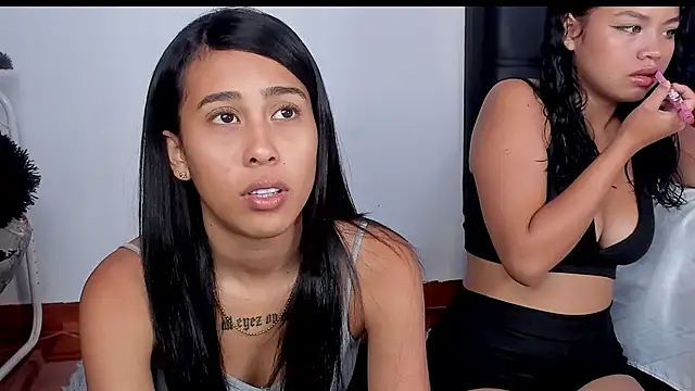 Snapshot of lilibluex chatting on January 25, 2025, 3:41 pm lilibluex online show from January 25, 2025, 3:41 pm