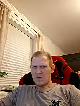 tjohej89 online show from November 2, 2025, 3:53 am