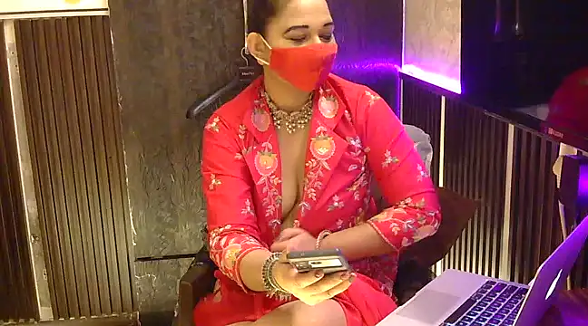 fabdemira online show from December 20, 2024, 11:05 pm