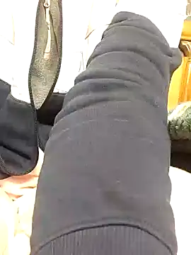 fabdemira online show from January 29, 2025, 2:21 pm