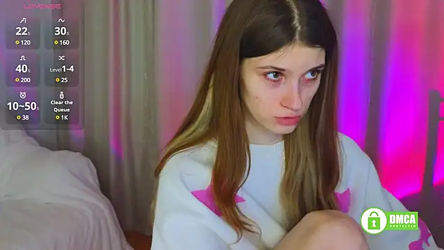 Hello Vivienne online show from March 13, 2025, 4:12 pm