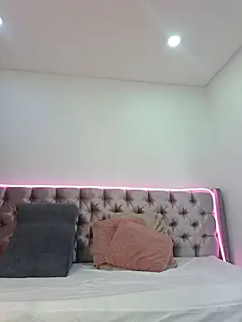 Anal Luucia online show from October 7, 2025, 12:24 pm