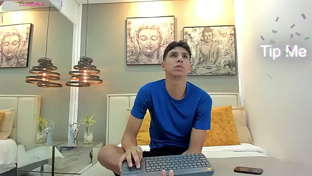 kieran derek online show from November 22, 2025, 3:16 am