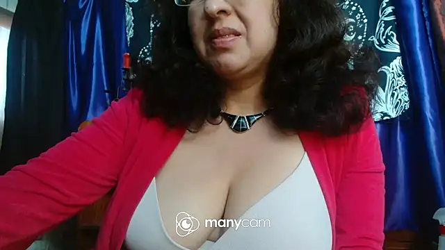 liriomilf online show from February 4, 2026, 8:36 pm