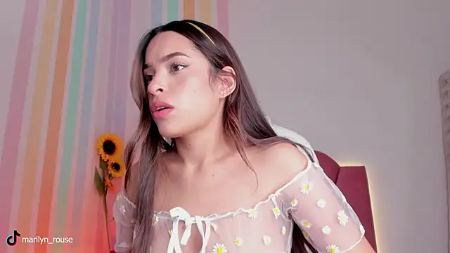 Marilyn rouse  online show from September 28, 2025, 11:43 pm