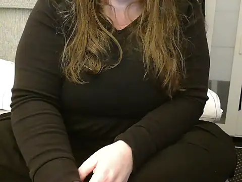 MarthaBriest online show from February 12, 2025, 7:23 am