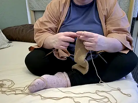 MarthaBriest online show from April 15, 2026, 5:25 am