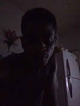 Snapshot of Johnras121 chatting on February 12, 2025, 2:24 am Johnras121 online show from February 12, 2025, 2:24 am