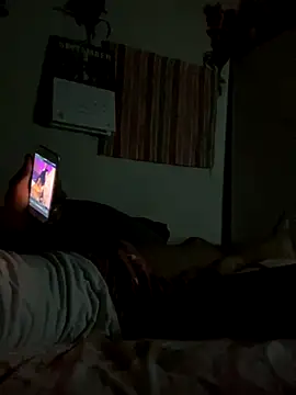 Snapshot of Johnras121 chatting on September 29, 2025, 5:12 am Johnras121 online show from September 29, 2025, 5:12 am