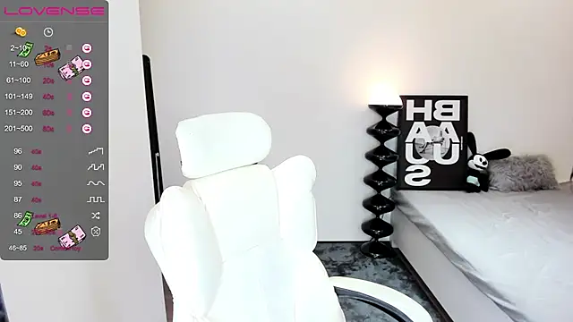 bdbdzs online show from March 7, 2025, 6:43 pm