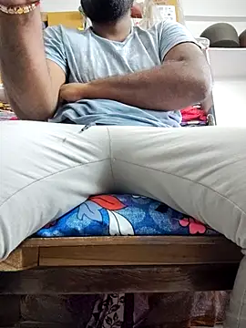 Snapshot of telugu_boyy chatting on March 1, 2025, 4:15 am telugu boyy online show from March 1, 2025, 4:15 am