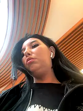 Tisha Busty online show from October 28, 2025, 10:52 am