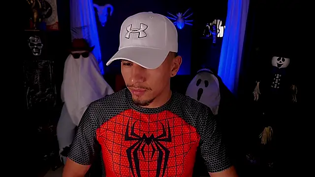 Aaronfox x online show from October 14, 2025, 1:17 am