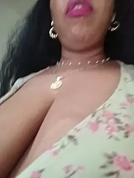 KittyKayla online show from May 19, 2026, 1:22 am