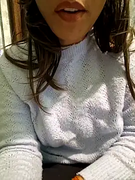 Snapshot of MIss-Naina chatting on December 17, 2024, 11:05 pm MIss-Naina online show from December 17, 2024, 11:05 pm