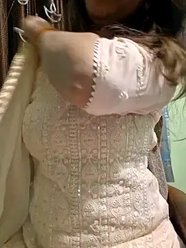 Snapshot of MIss-Naina chatting on December 29, 2024, 3:46 pm MIss-Naina online show from December 29, 2024, 3:46 pm