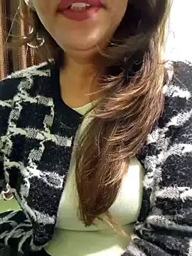 Snapshot of MIss-Naina chatting on January 4, 2025, 11:06 pm MIss-Naina online show from January 4, 2025, 11:06 pm