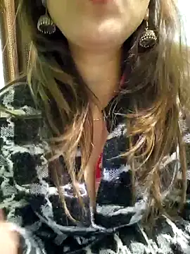 Snapshot of MIss-Naina chatting on January 7, 2025, 5:43 am MIss-Naina online show from January 7, 2025, 5:43 am