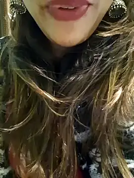 Snapshot of MIss-Naina chatting on January 8, 2025, 2:46 am MIss-Naina online show from January 8, 2025, 2:46 am