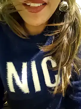 Snapshot of MIss-Naina chatting on January 10, 2025, 3:07 am MIss-Naina online show from January 10, 2025, 3:07 am