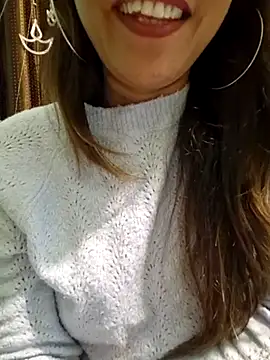 Snapshot of MIss-Naina chatting on January 10, 2025, 2:55 pm MIss-Naina online show from January 10, 2025, 2:55 pm