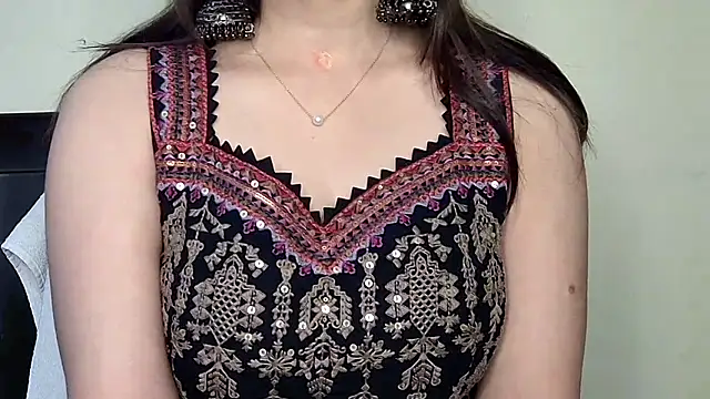 Snapshot of MIss-Naina chatting on November 29, 2025, 3:42 am MIss-Naina online show from November 29, 2025, 3:42 am