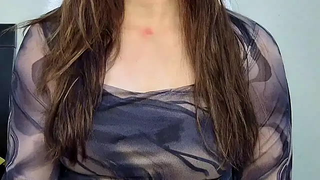 Snapshot of MIss-Naina chatting on April 8, 2026, 7:52 am MIss-Naina online show from April 8, 2026, 7:52 am