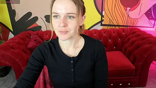 Snapshot of MaribelRiverr_ chatting on May 11, 2026, 5:35 am MaribelRiverr online show from May 11, 2026, 5:35 am