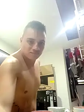 Snapshot of ahntony__69 chatting on December 14, 2024, 9:24 pm ahntony 69 online show from December 14, 2024, 9:24 pm