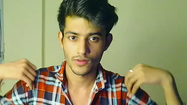 kingkartik7 online show from March 21, 2025, 8:50 pm