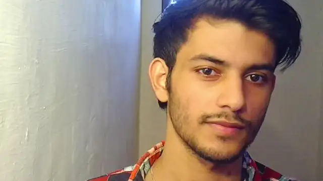 kingkartik7 online show from September 9, 2025, 7:41 am