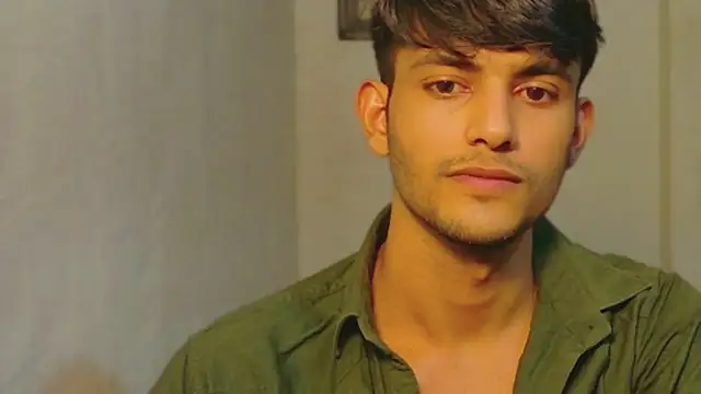 kingkartik7 online show from December 15, 2025, 3:16 pm