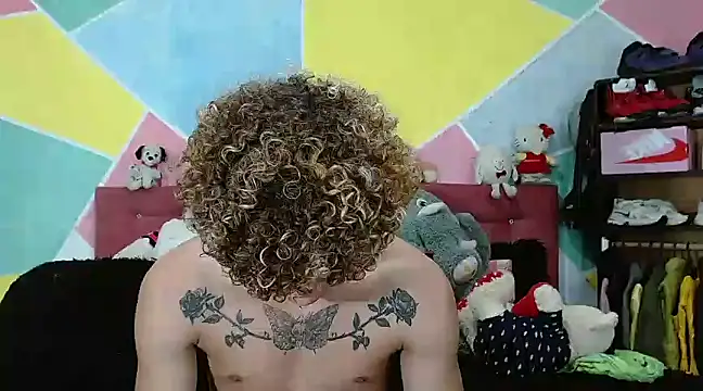 tylor boy online show from January 7, 2025, 10:52 pm