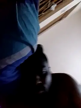 Snapshot of nikini1621 chatting on September 10, 2025, 8:20 pm nikini1621 online show from September 10, 2025, 8:20 pm