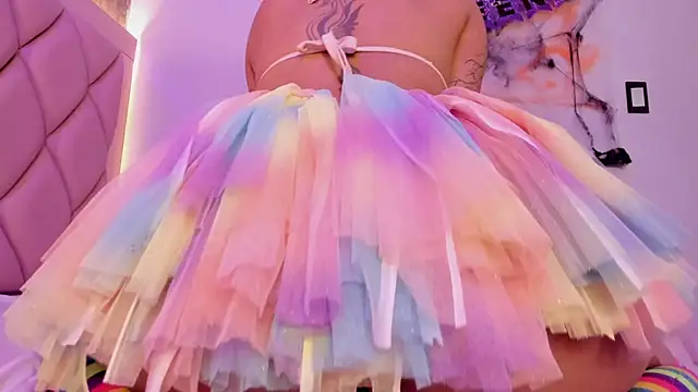 AntonellaQueenn online show from October 23, 2025, 11:42 am