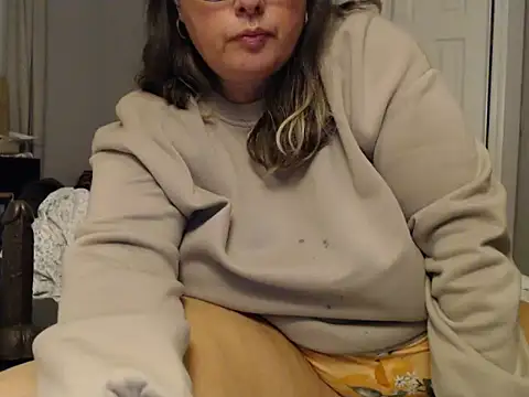 LauLauPAWG online show from November 4, 2025, 12:21 am