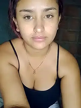 Snapshot of sariitha_sw chatting on December 7, 2024, 12:19 am sariitha sw online show from December 7, 2024, 12:19 am