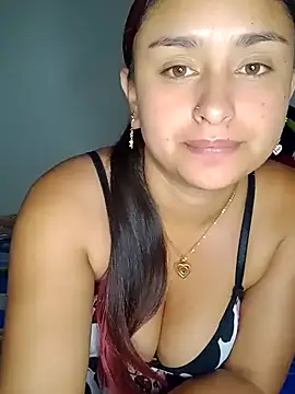 Snapshot of sariitha_sw chatting on February 18, 2025, 2:16 am sariitha sw online show from February 18, 2025, 2:16 am