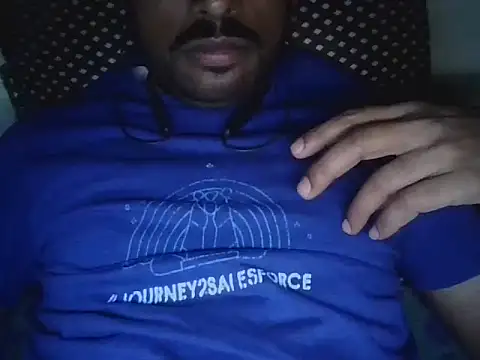 Snapshot of ballandnuts chatting on February 11, 2026, 5:51 pm ballandnuts online show from February 11, 2026, 5:51 pm