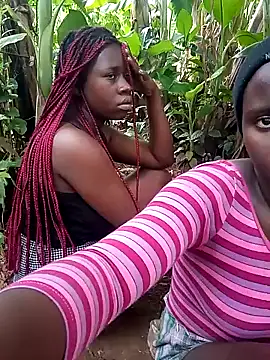Snapshot of Black_juicy24 chatting on January 3, 2025, 11:46 am Black juicy24 online show from January 3, 2025, 11:46 am
