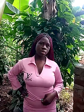 Snapshot of Black_juicy24 chatting on January 7, 2025, 7:10 am Black juicy24 online show from January 7, 2025, 7:10 am