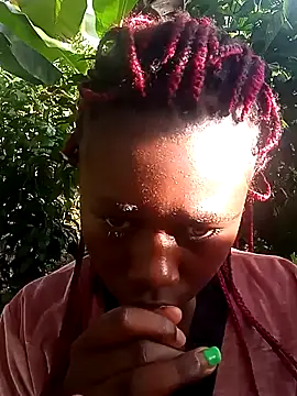 Snapshot of Black_juicy24 chatting on January 17, 2025, 5:11 am Black juicy24 online show from January 17, 2025, 5:11 am